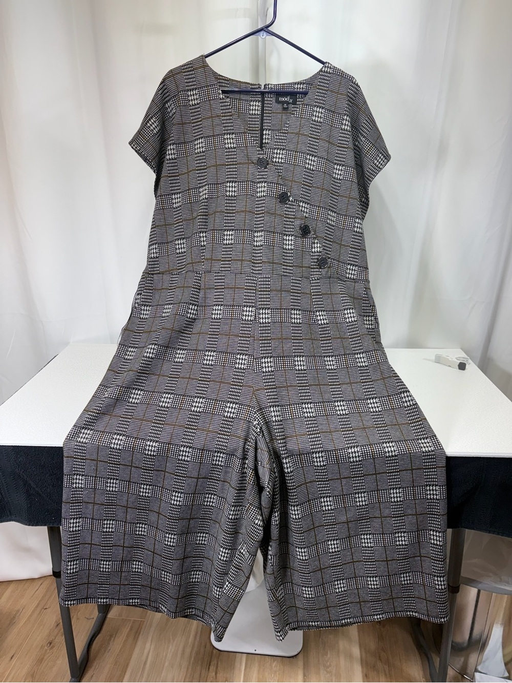 Mod x Gray Plaid Short-Sleeve Wide-Leg Jumpsuit with Asymmetric Buttons 4218